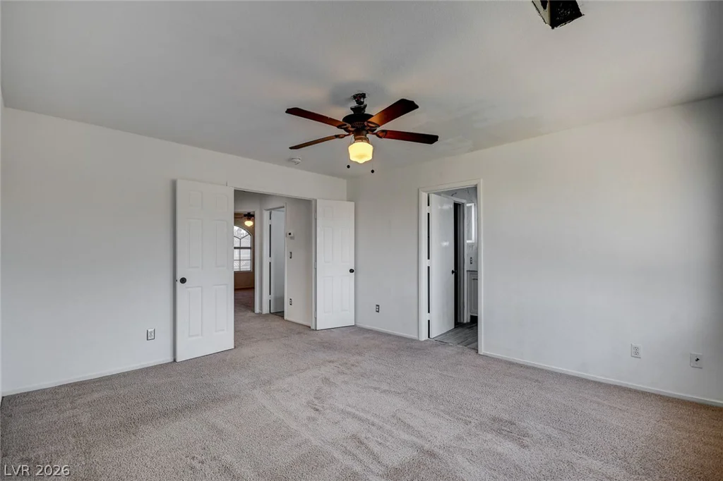 1496 Silver Glen, Las Vegas, NV 89123