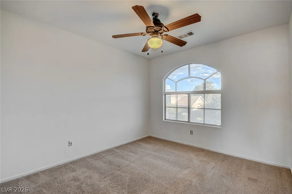 1496 Silver Glen, Las Vegas, NV 89123
