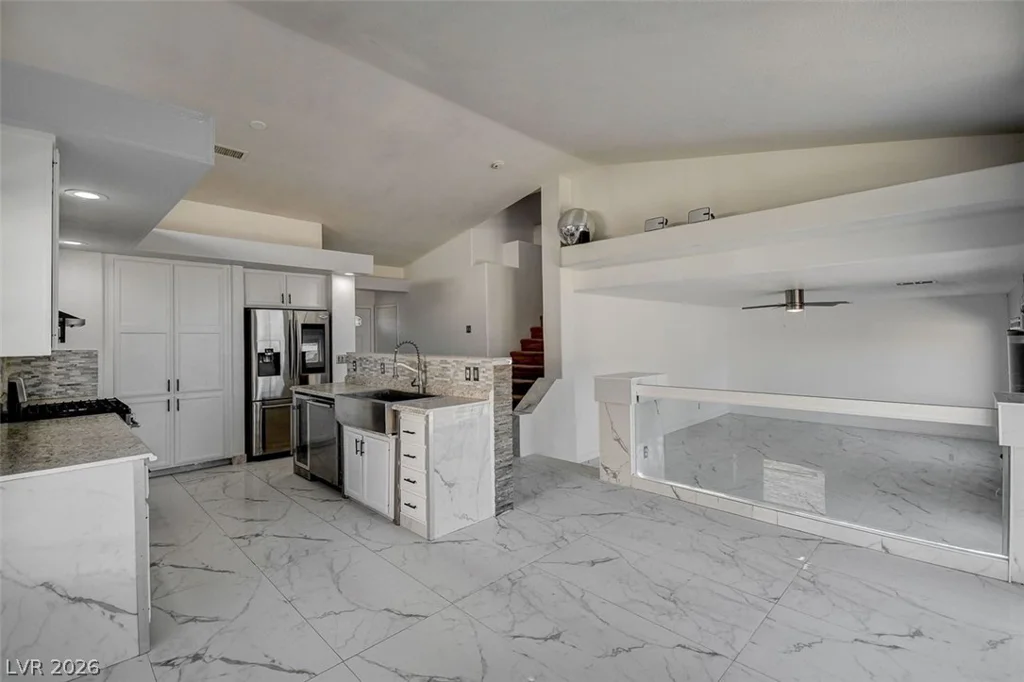 1496 Silver Glen, Las Vegas, NV 89123