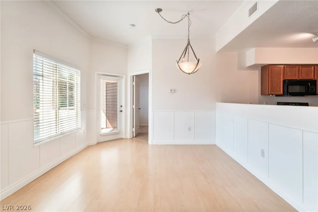 9303 GILCREASE, Las Vegas, NV 89149