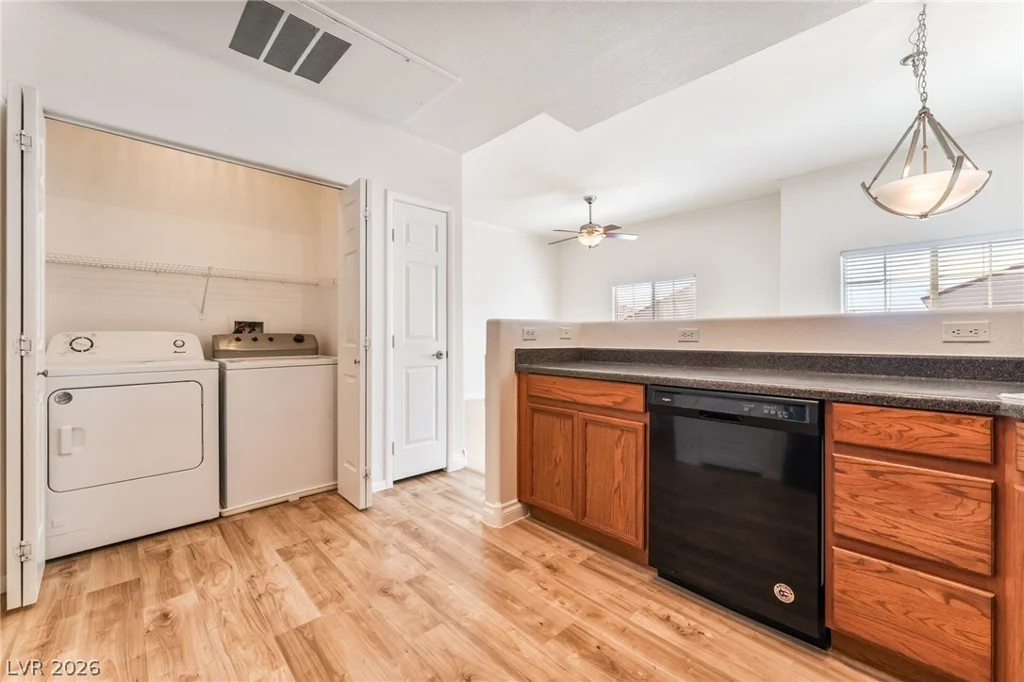 9303 GILCREASE, Las Vegas, NV 89149