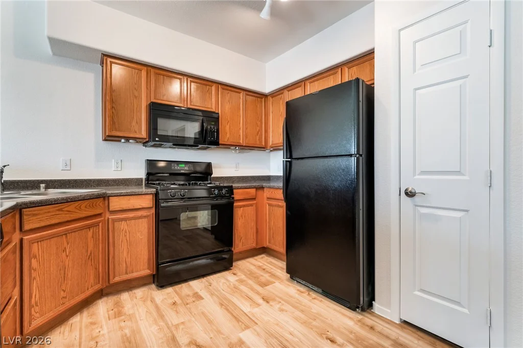 9303 GILCREASE, Las Vegas, NV 89149