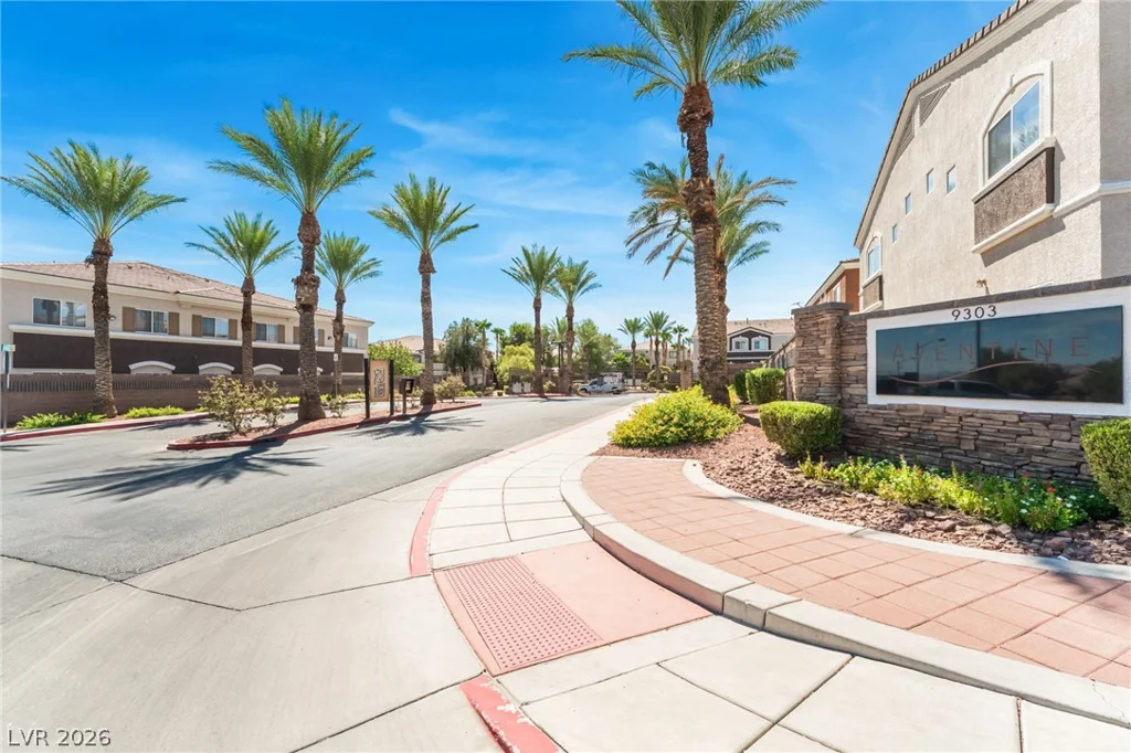 9303 GILCREASE, Las Vegas, NV 89149