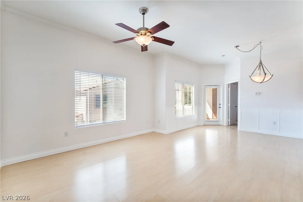 9303 GILCREASE, Las Vegas, NV 89149