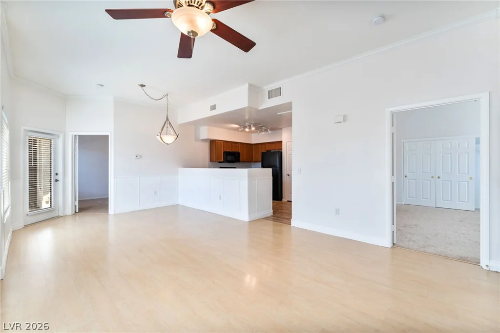 9303 GILCREASE, Las Vegas, NV 89149