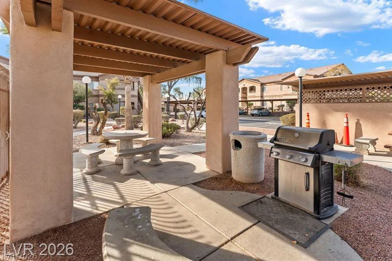 5751 Hacienda, Las Vegas, NV 89122