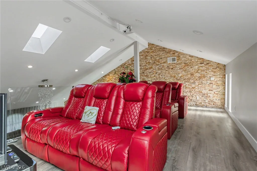 1355 Westwind, Las Vegas, NV 89146
