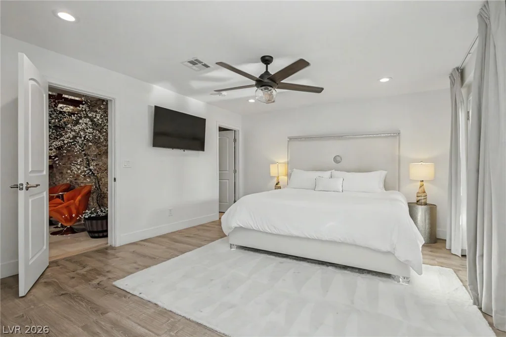 1355 Westwind, Las Vegas, NV 89146