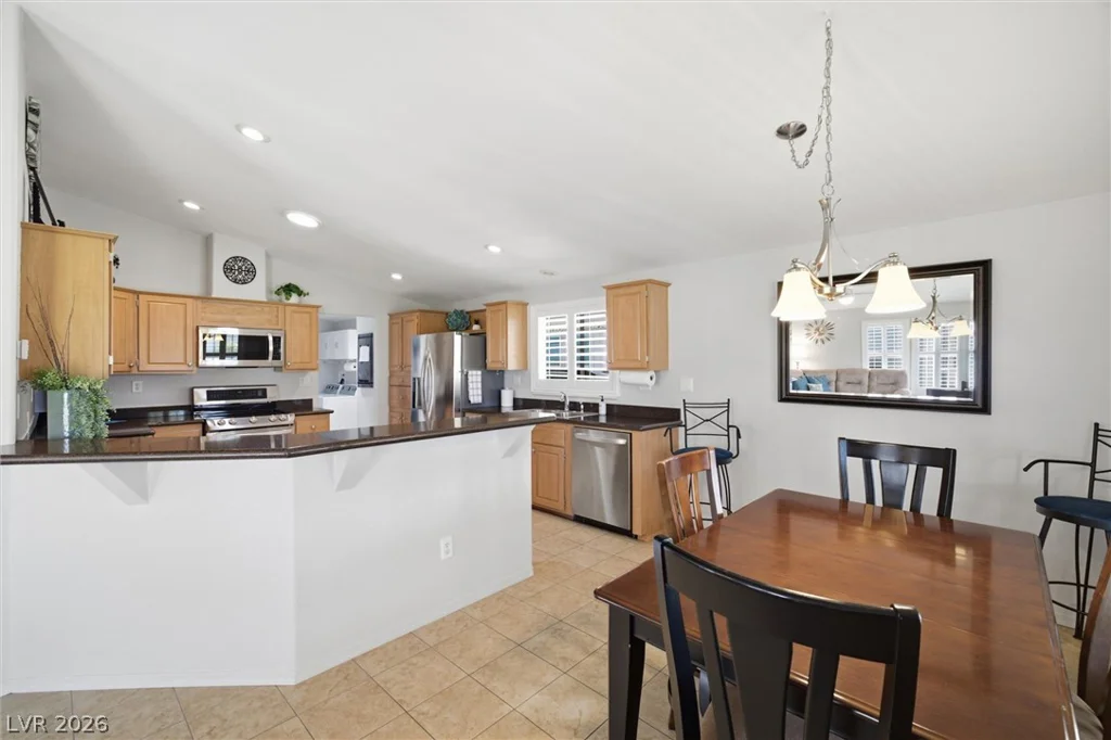 391 Inverness, Pahrump, NV 89048