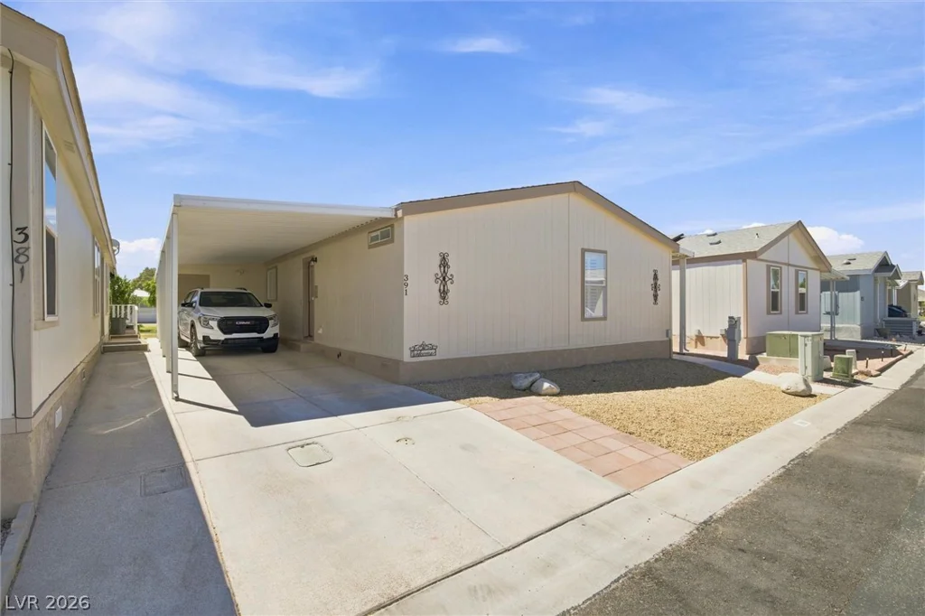 391 Inverness, Pahrump, NV 89048