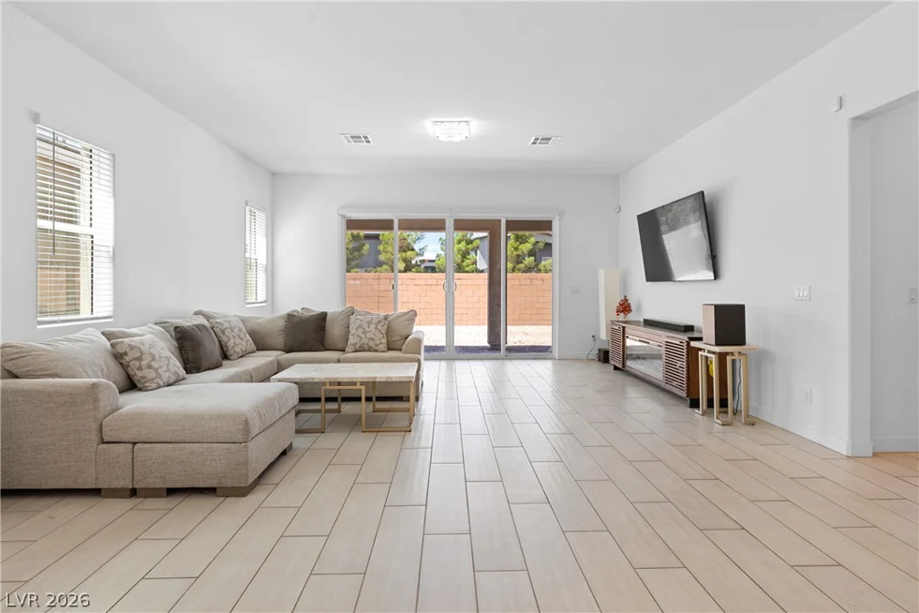10205 Tumbaga, Las Vegas, NV 89183