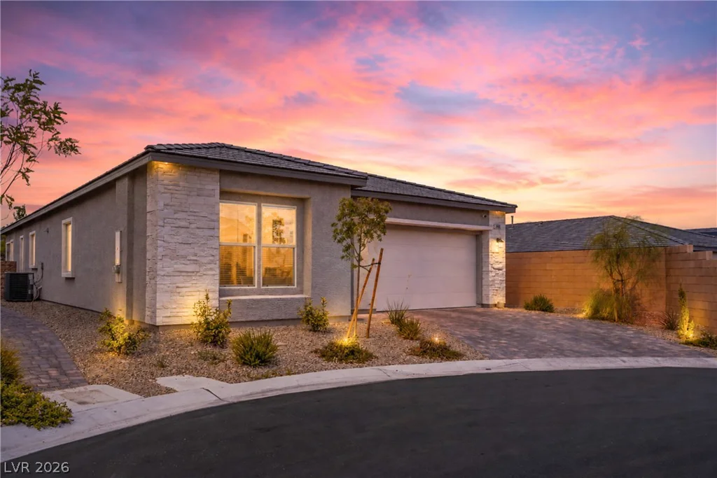 10205 Tumbaga, Las Vegas, NV 89183