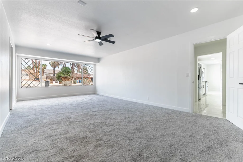 1935 Gabriel, Las Vegas, NV 89119