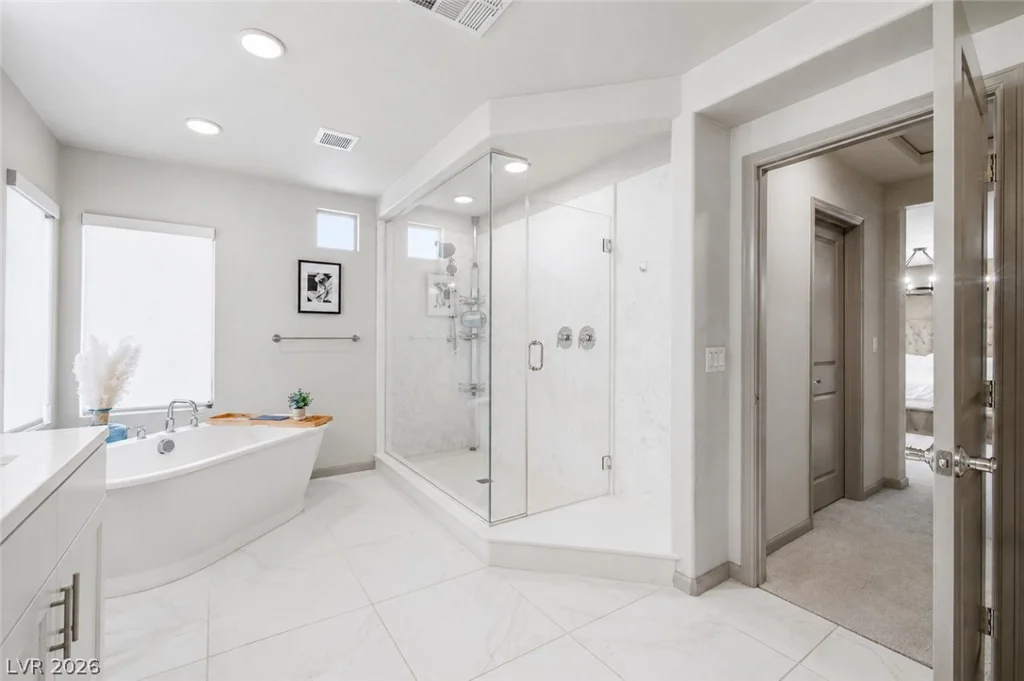 8960 Pemberton Valley, Las Vegas, NV 89139