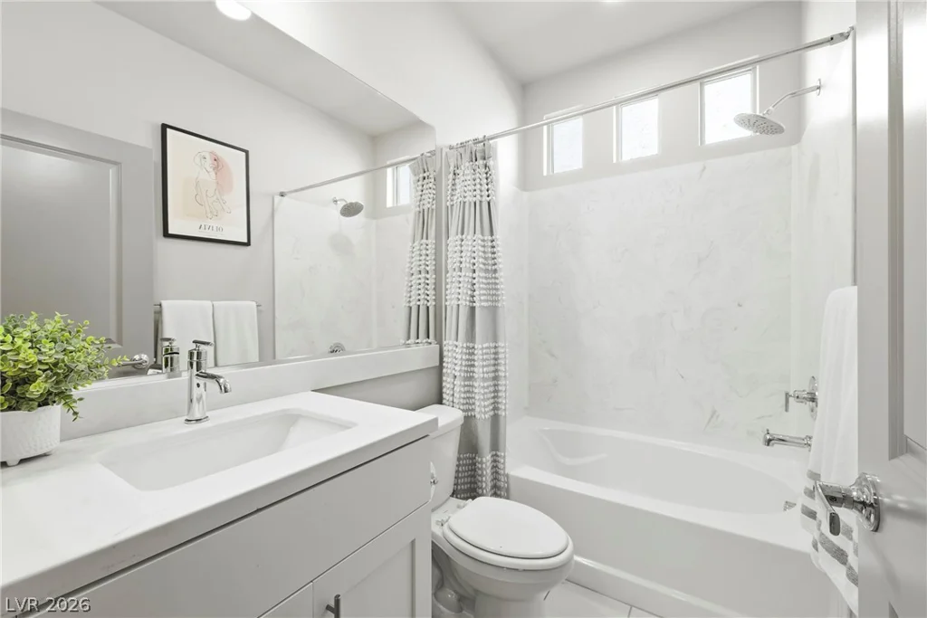 8960 Pemberton Valley, Las Vegas, NV 89139