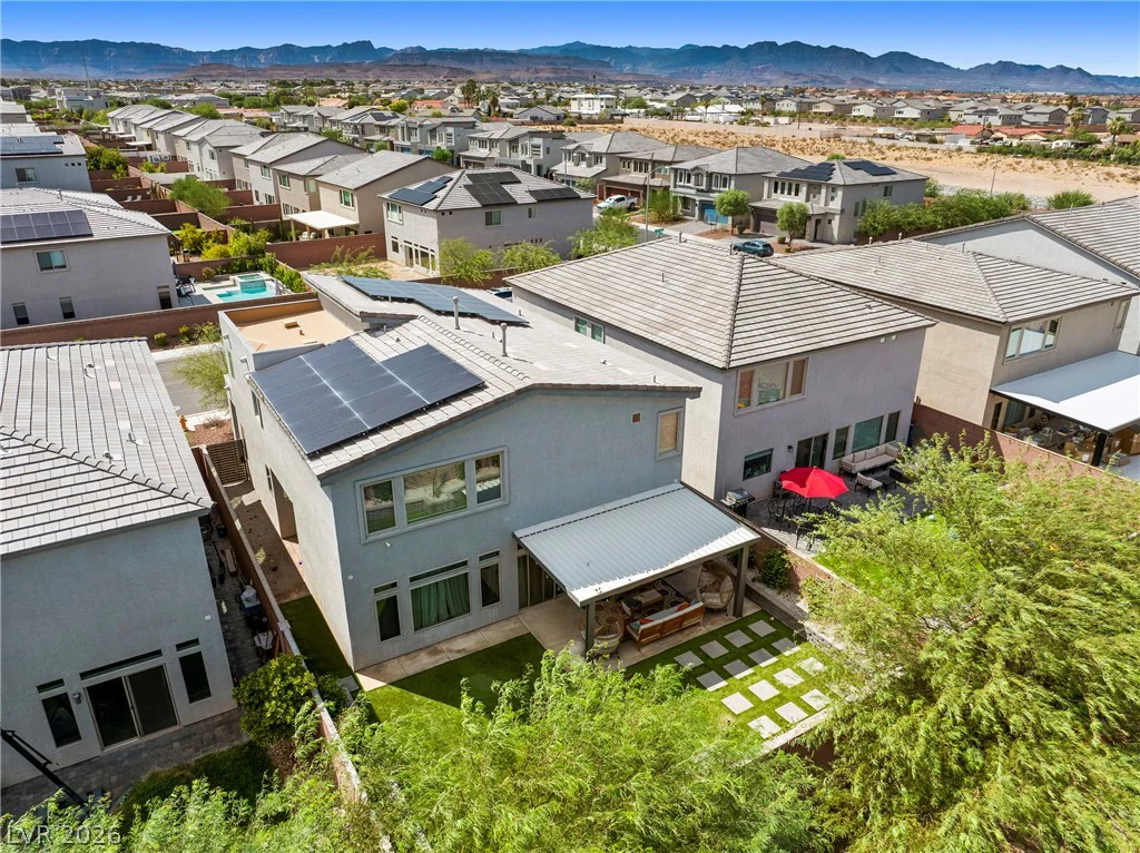 8960 Pemberton Valley, Las Vegas, NV 89139