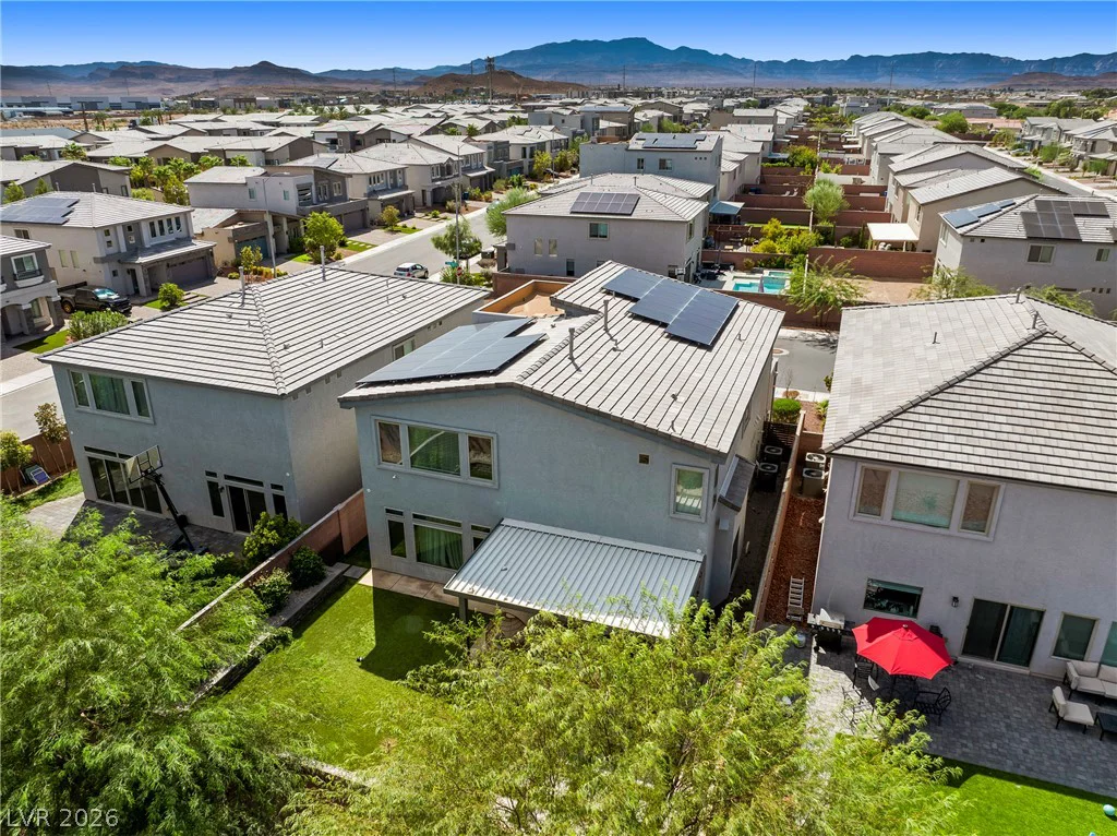 8960 Pemberton Valley, Las Vegas, NV 89139