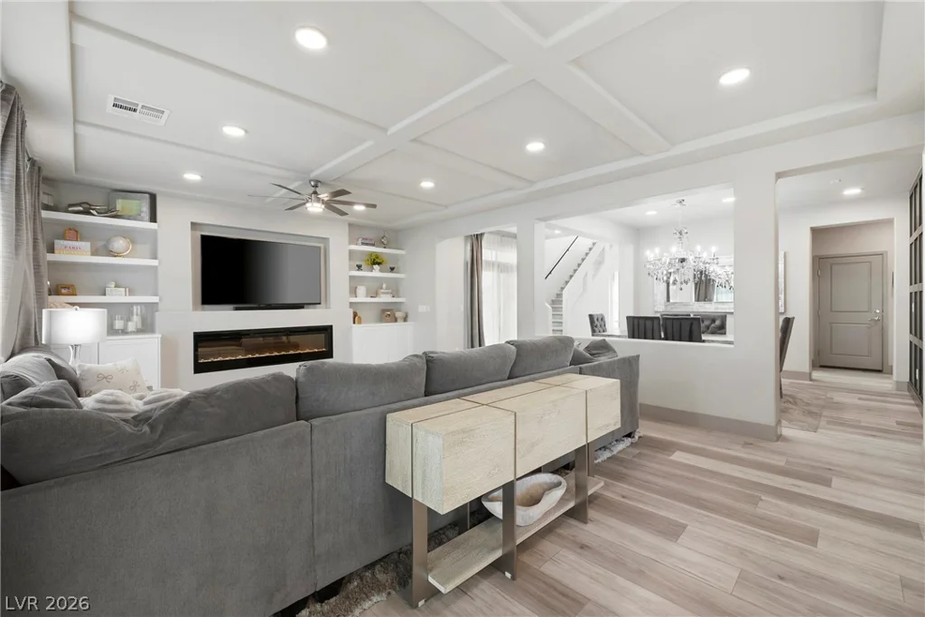 8960 Pemberton Valley, Las Vegas, NV 89139