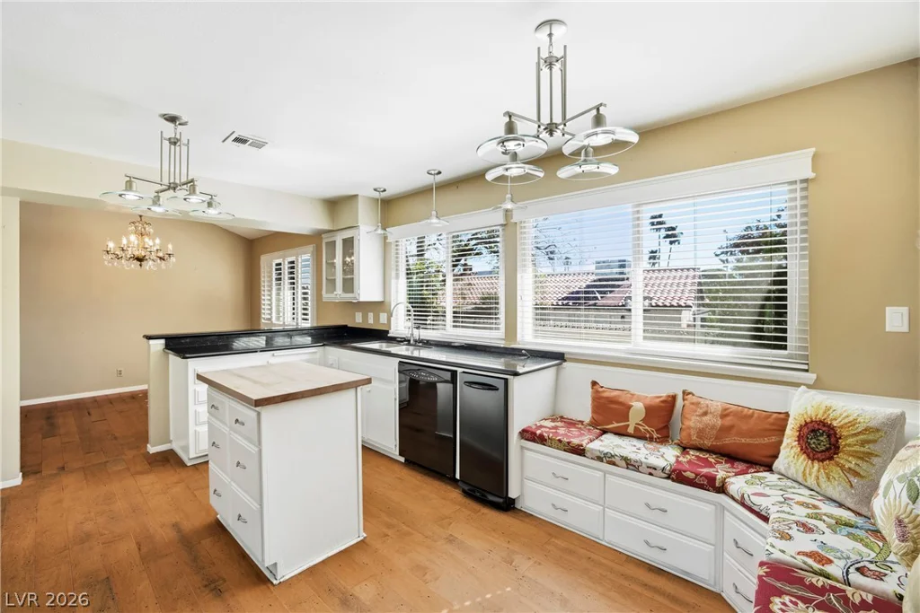 3804 Red Rock, Las Vegas, NV 89103