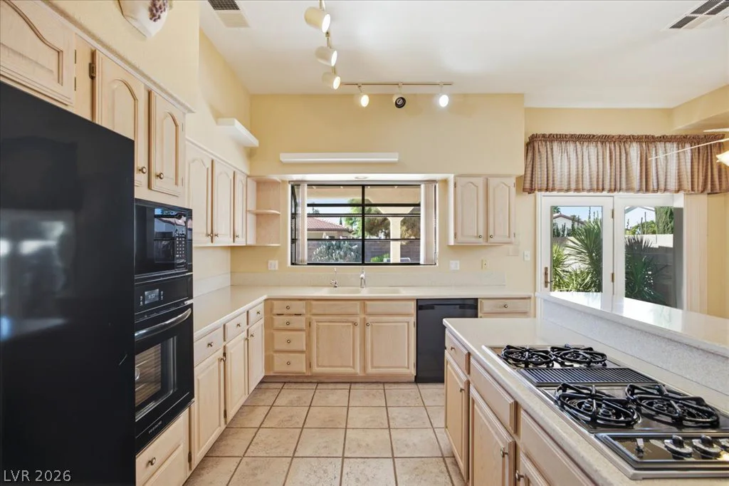 7505 Dry Pines, Las Vegas, NV 89129