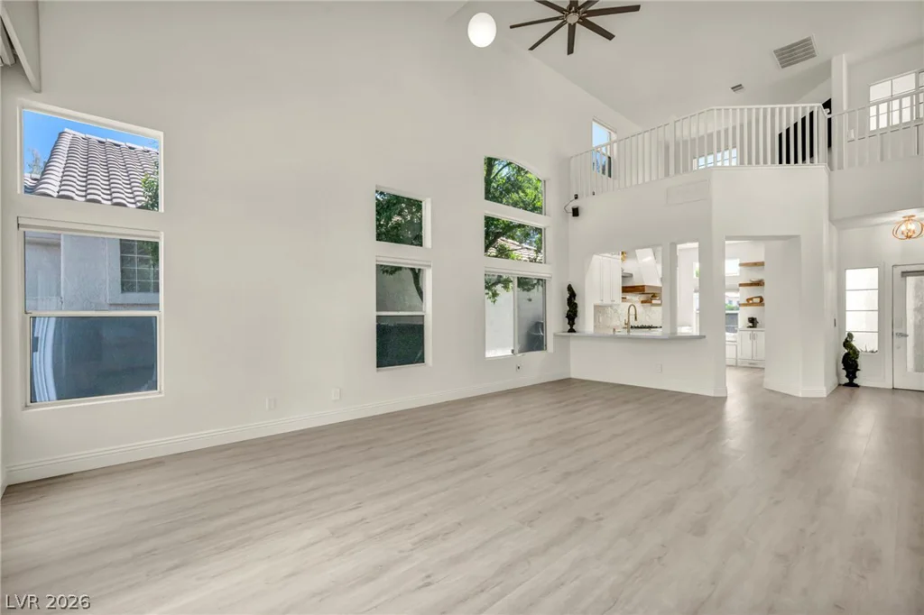 9208 Eagle Ridge, Las Vegas, NV 89134