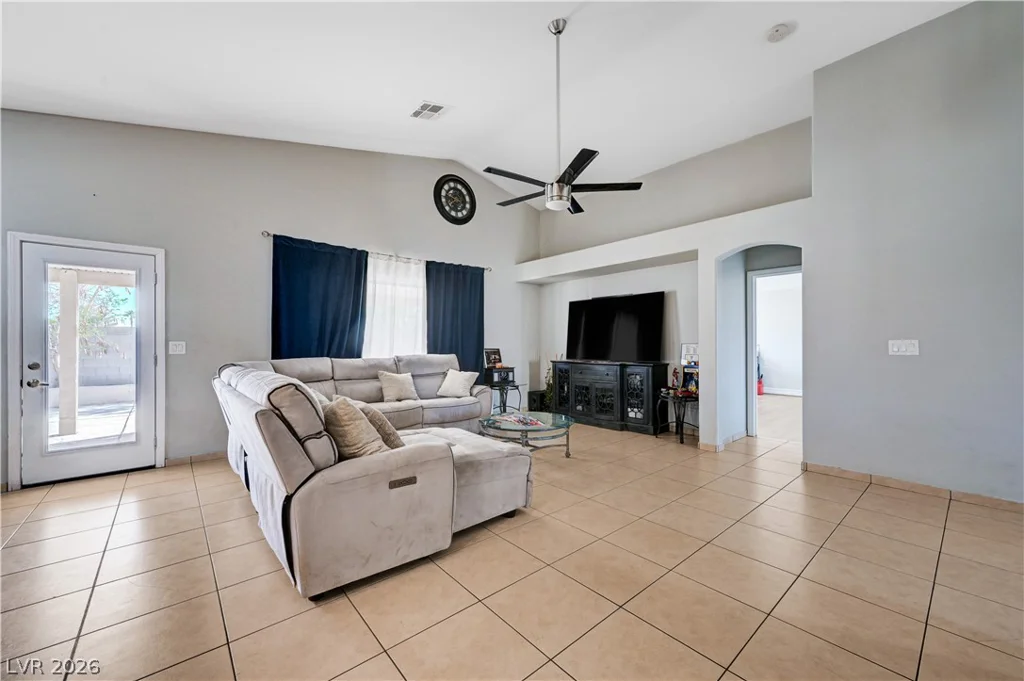 4409 Bucking Bronco, North Las Vegas, NV 89032