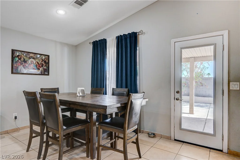 4409 Bucking Bronco, North Las Vegas, NV 89032