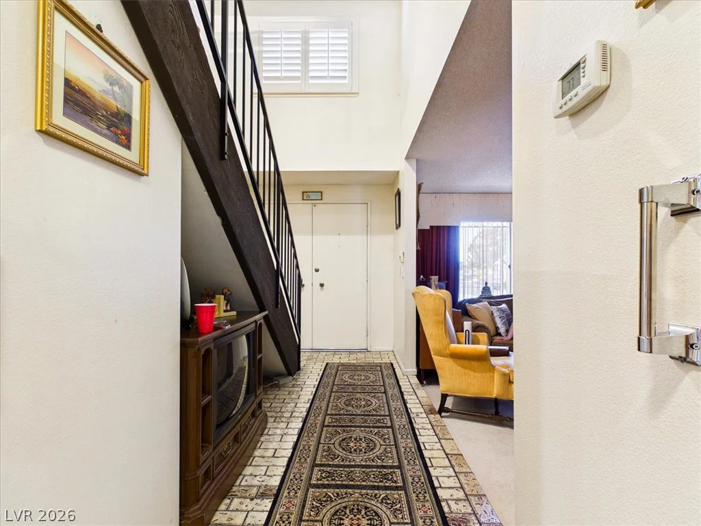 3885 Redwood, Las Vegas, NV 89103