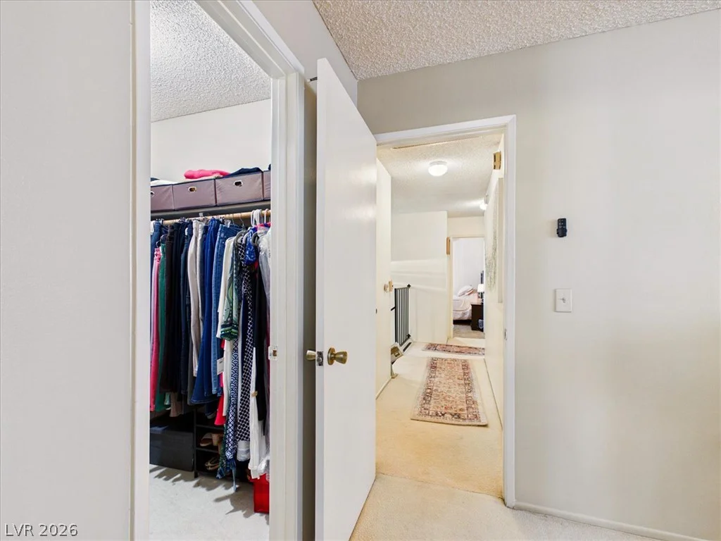 3885 Redwood, Las Vegas, NV 89103