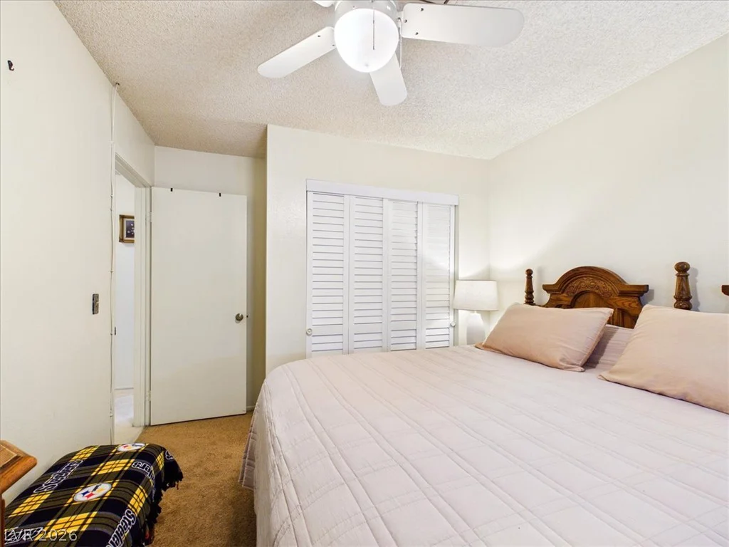3885 Redwood, Las Vegas, NV 89103