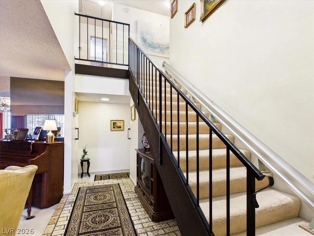 3885 Redwood, Las Vegas, NV 89103