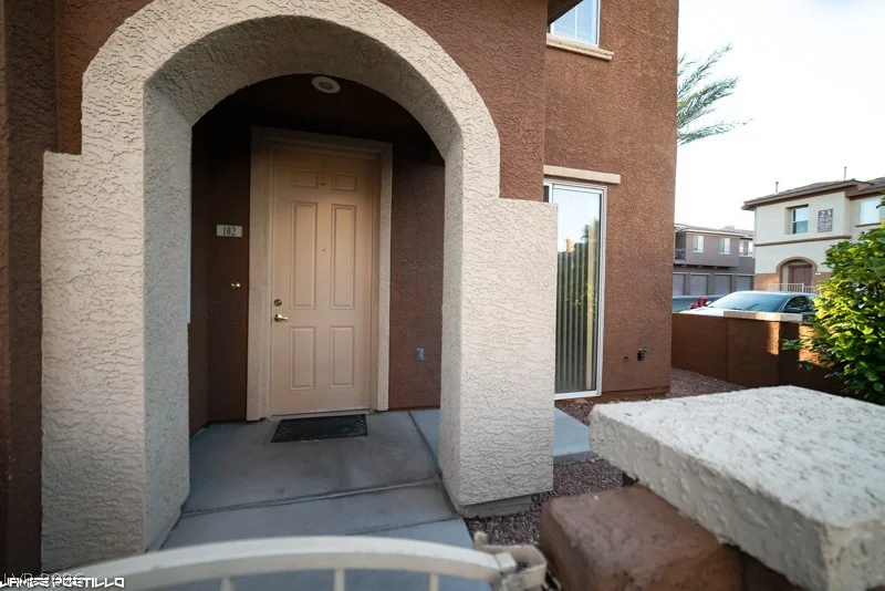 3850 Belle Glade, Las Vegas, NV 89129