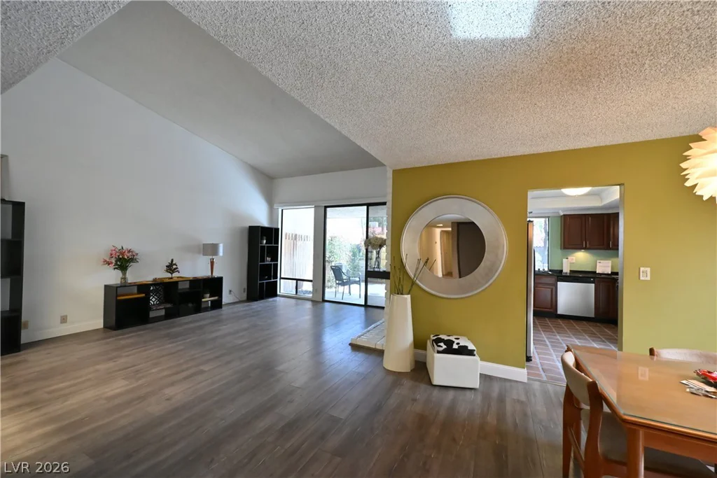 3133 Pradera, Las Vegas, NV 89121