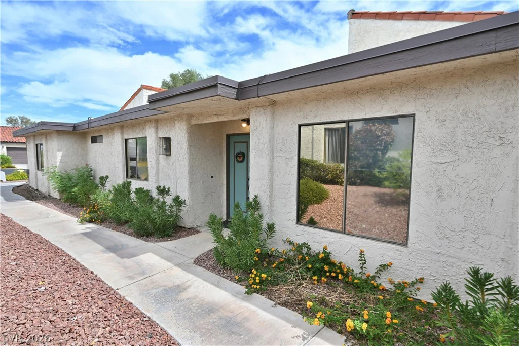 3133 Pradera, Las Vegas, NV 89121