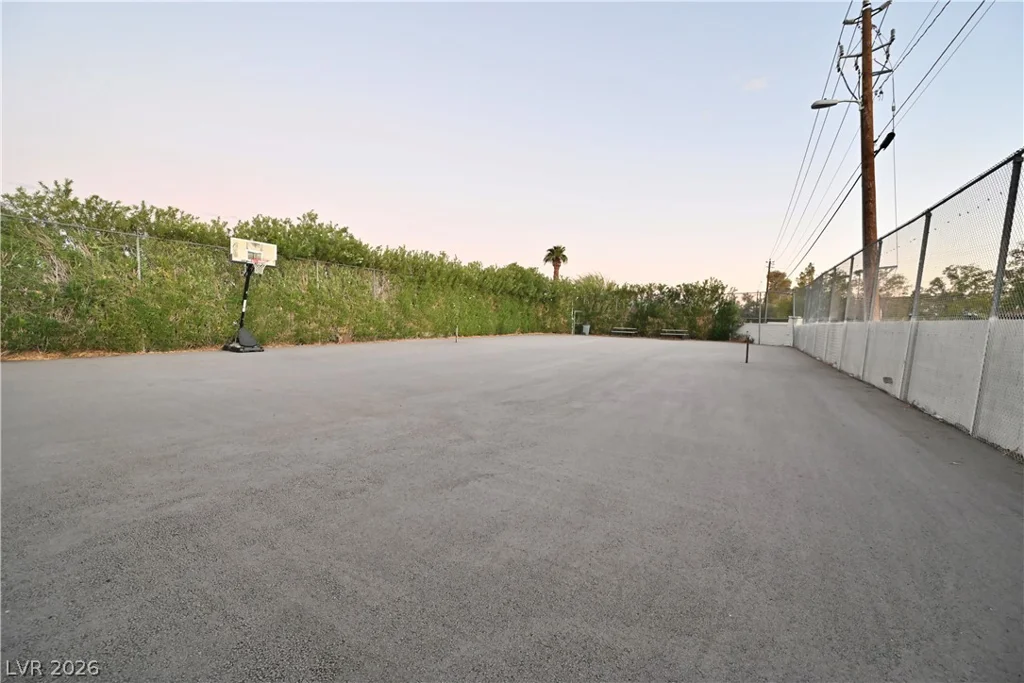 3133 Pradera, Las Vegas, NV 89121