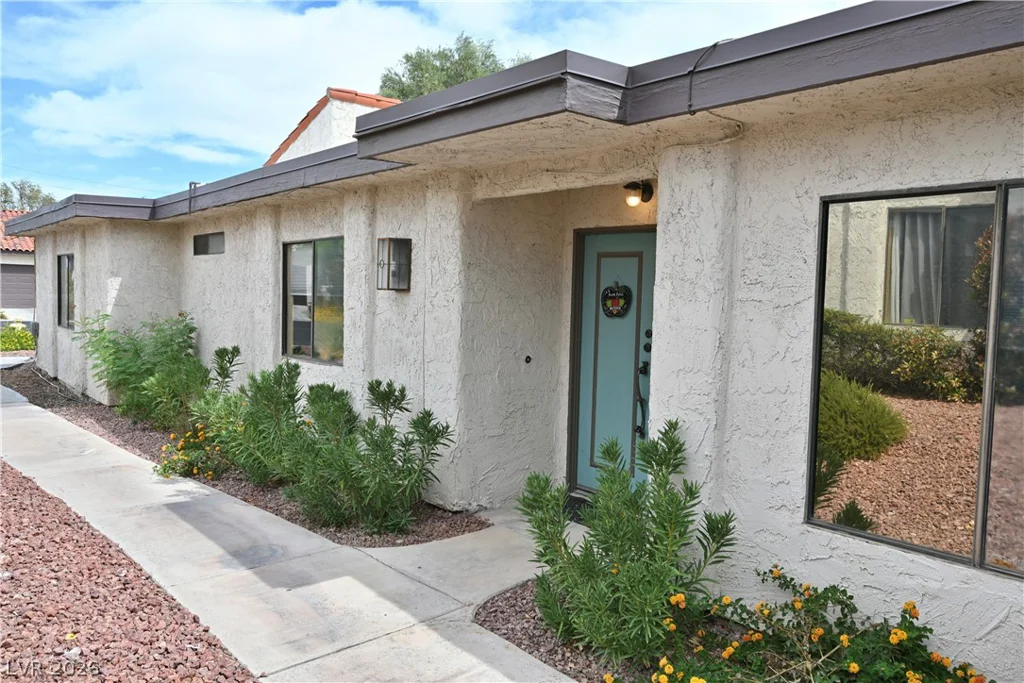 3133 Pradera, Las Vegas, NV 89121