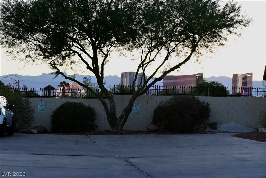 3133 Pradera, Las Vegas, NV 89121
