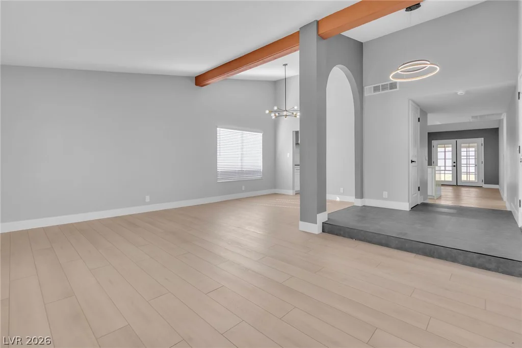 5134 Desert Inn, Las Vegas, NV 89146