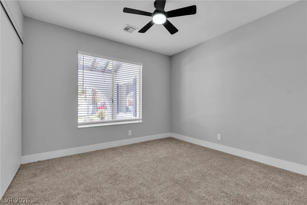 5134 Desert Inn, Las Vegas, NV 89146