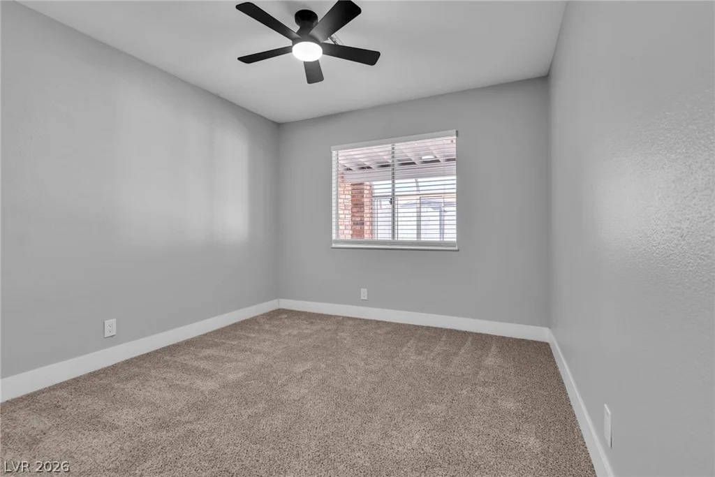 5134 Desert Inn, Las Vegas, NV 89146