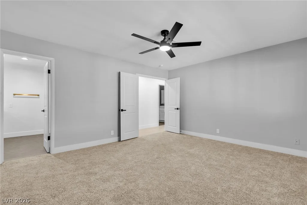 5134 Desert Inn, Las Vegas, NV 89146