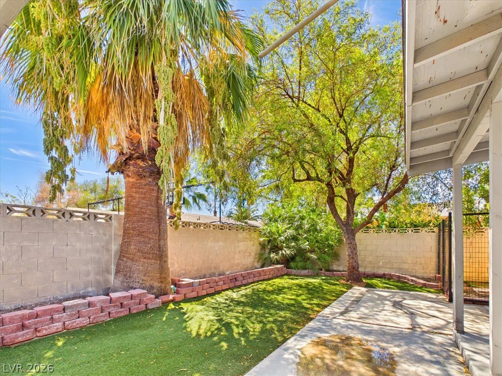 2402 El Tesoro, Henderson, NV 89014