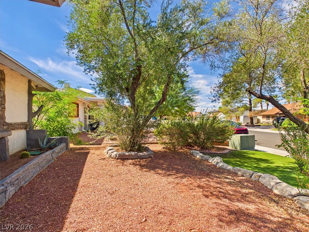 2402 El Tesoro, Henderson, NV 89014