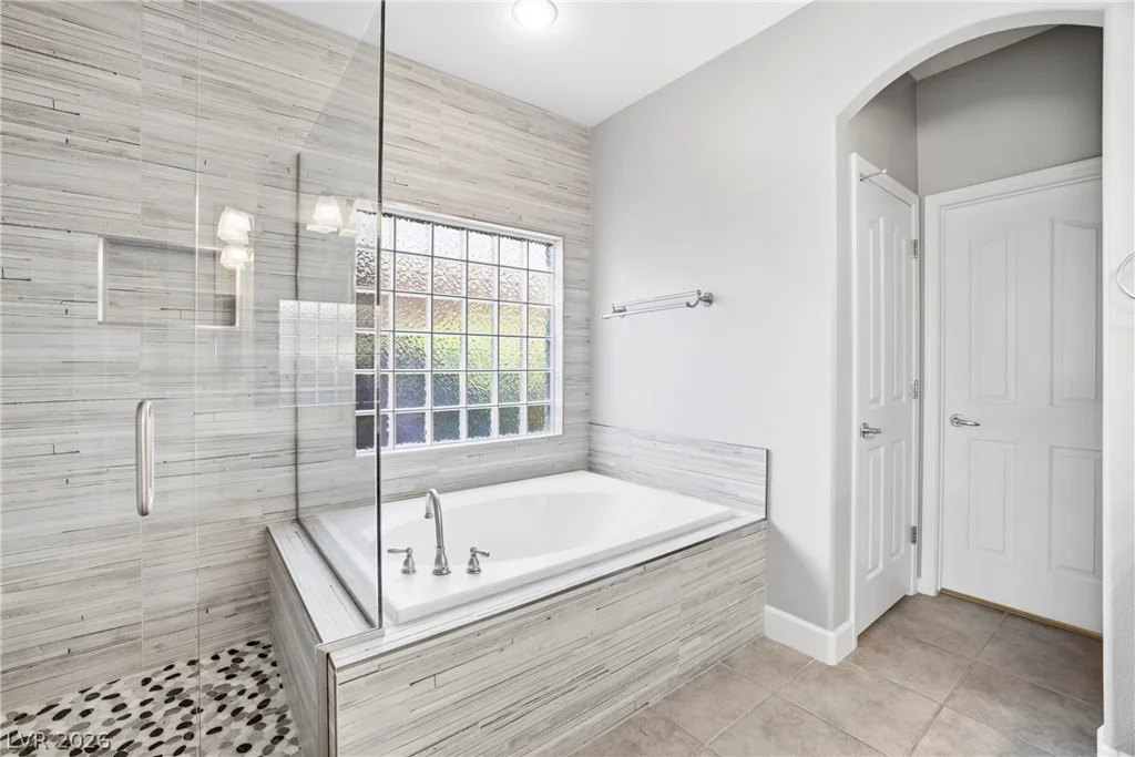 68 Alerion, Las Vegas, NV 89138