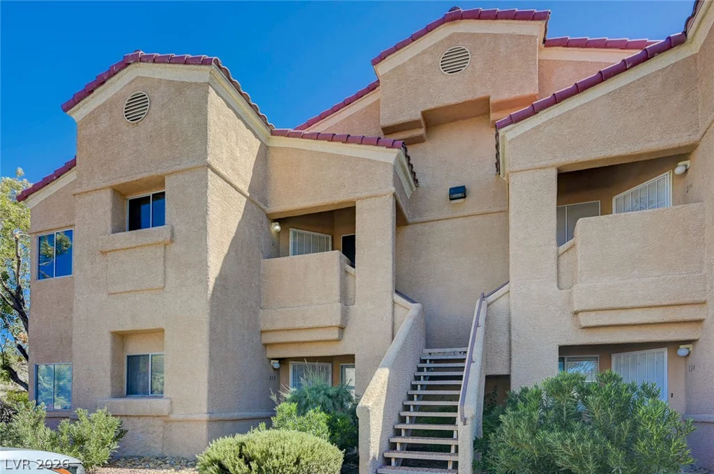 900 Heavenly Hills, Las Vegas, NV 89145