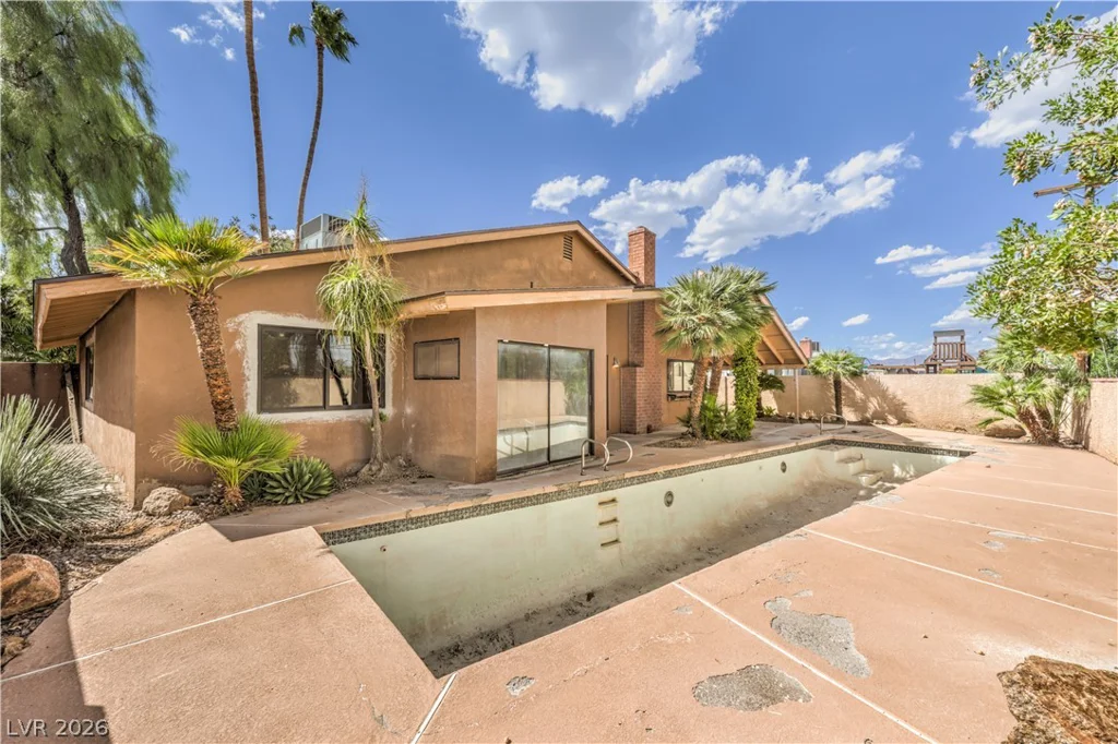 2617 YARDLEY, Las Vegas, NV 89102