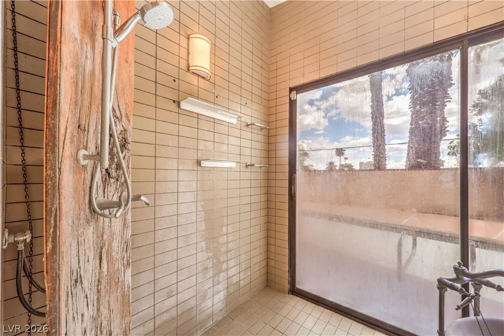2617 YARDLEY, Las Vegas, NV 89102