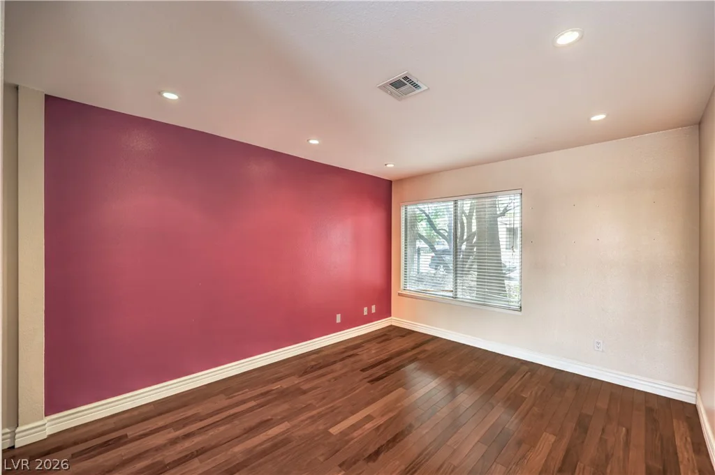 2617 YARDLEY, Las Vegas, NV 89102