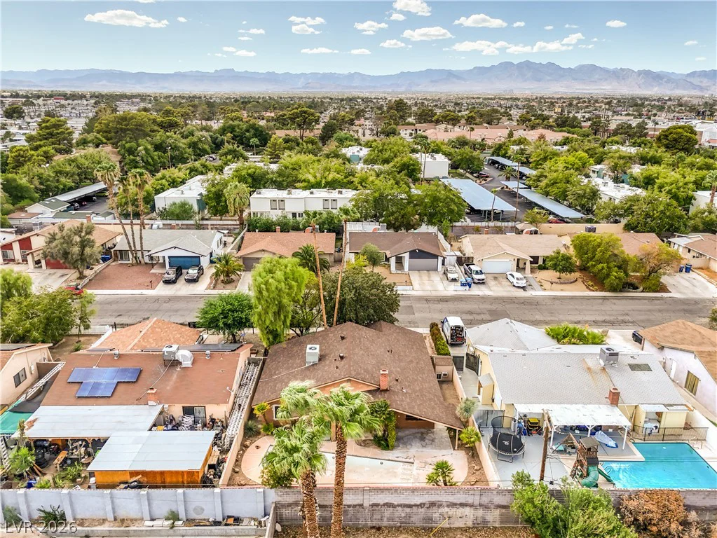 2617 YARDLEY, Las Vegas, NV 89102