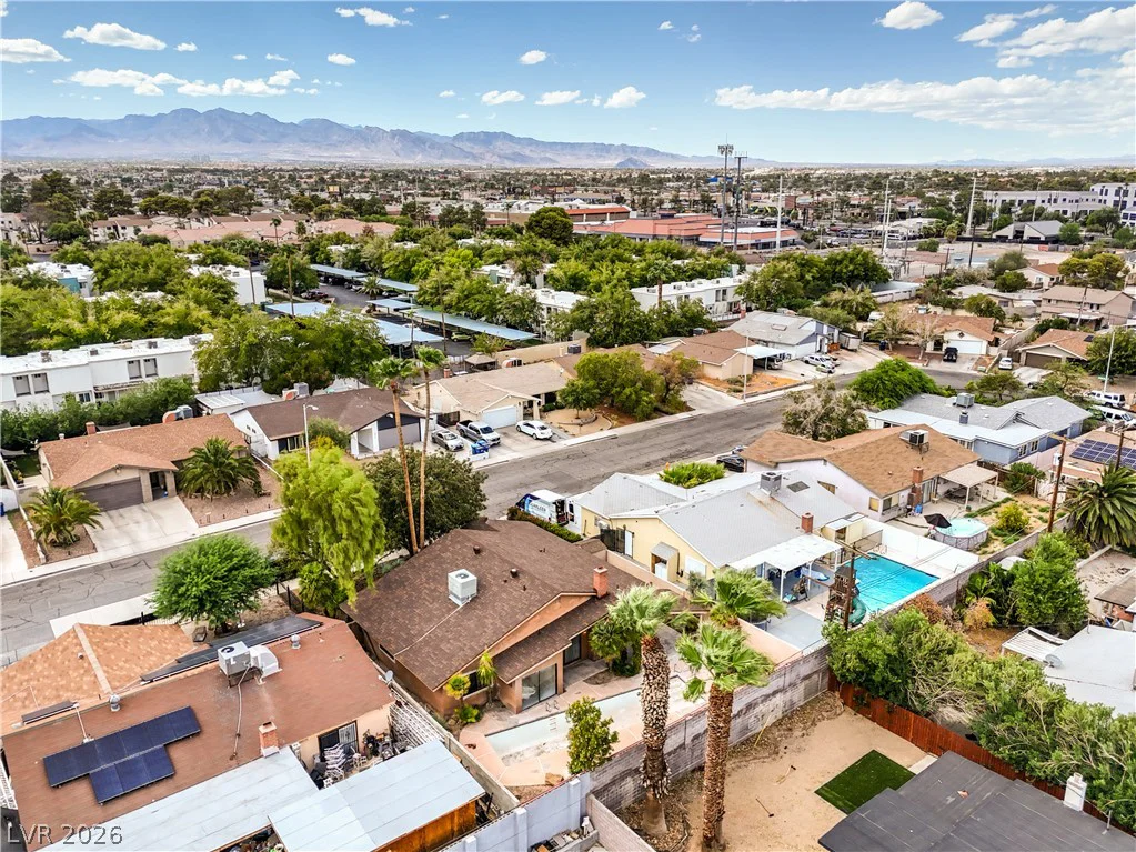 2617 YARDLEY, Las Vegas, NV 89102